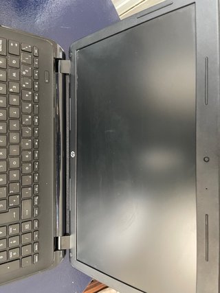 Portátil HP Intel Core i3 Negro/Rojo