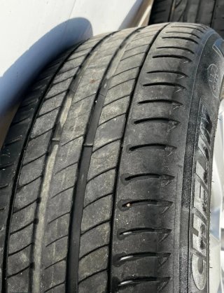 4 Llantas Audi 225/60 R16. Buen estado