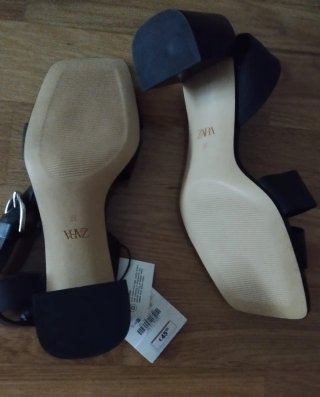 Sandalias tacón piel Zara Mujer