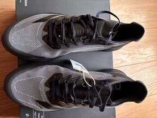 Adidas Adizero Boston 12 Negro/Gris
