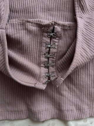 Blusa rosa con botones
