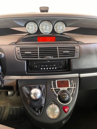 Peugeot 807 2007