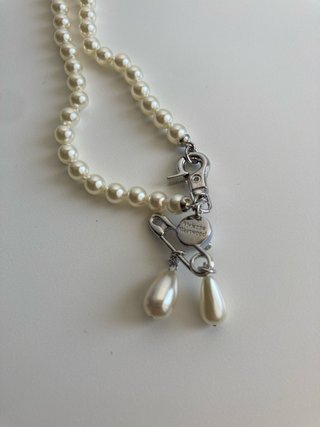 Collar Lucrece Vivienne Westwood Perlas