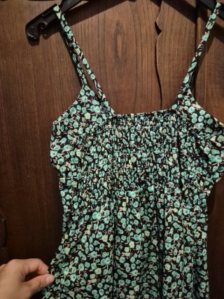 Vestido corto floral verde