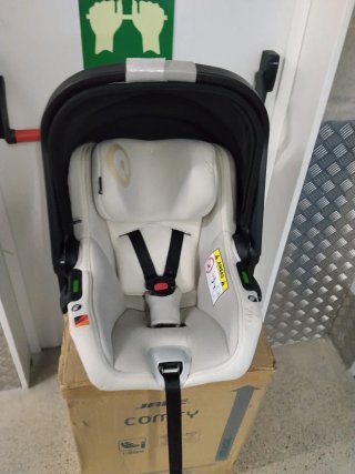 Jane Koos R1 Isize Huevito Cuco Maxicosi