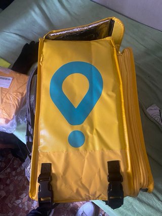 Mochila Glovo CV688 Incluye tambien guantes