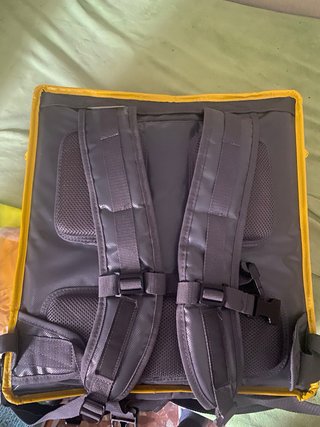 Mochila Glovo CV688 Incluye tambien guantes
