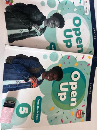 Open Up 5 Course Book (Spain)
