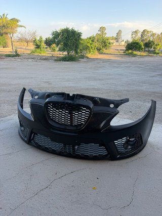 Parachoques Seat León ABS con Rejilla