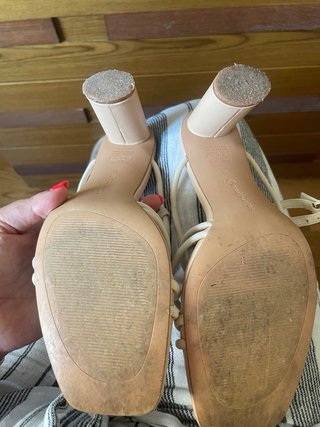 Sandalias Stradivarius Tacon Beige