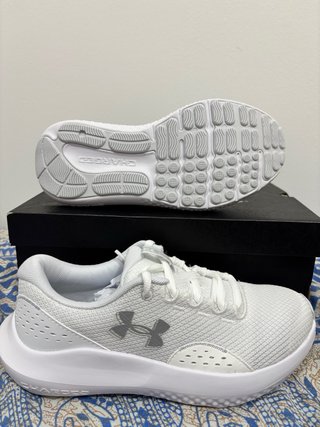 Zapatillas Under Armour Blancas