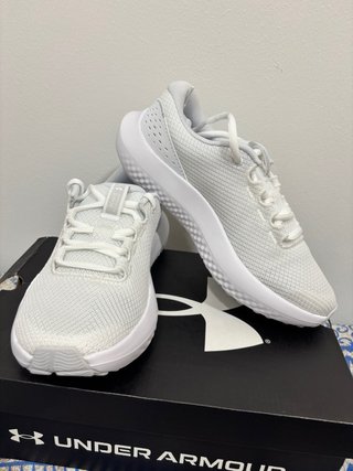 Zapatillas Under Armour Blancas