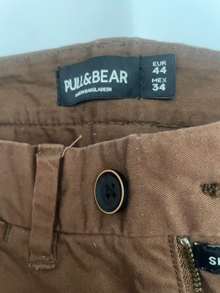 Pantalón Chino Pull and Bear Marrón