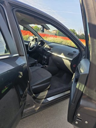 Opel Astra 2012 URGE VENTA LEER TODO EL ANUNCIO.