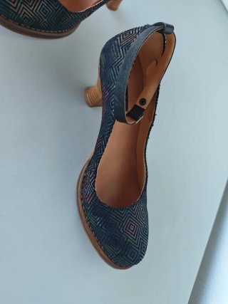 Zapatos Neosens Talla 39