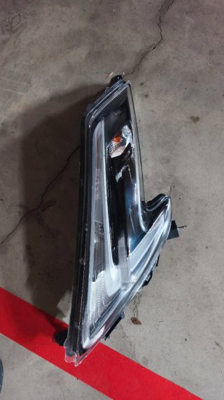 Faro Nissan Juke Izquierdo