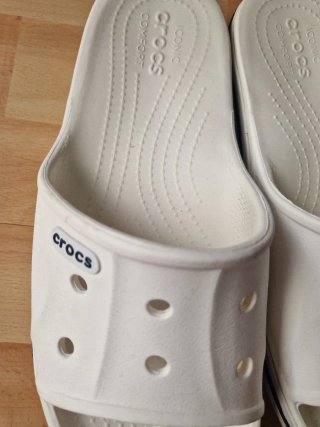 Chanclas Crocs Talla 41-42 Blancas