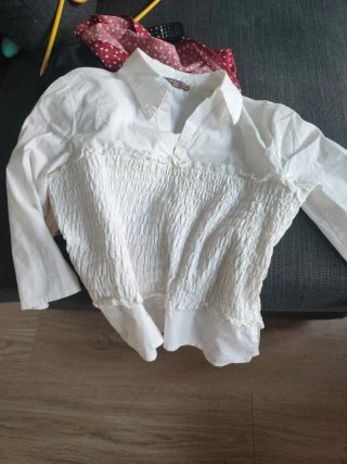 Camisa fruncida nido abeja