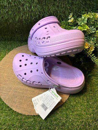 Crocs Baya Platform Clog Morado Talla 37-38