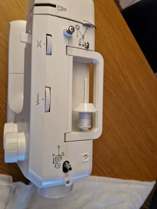 Máquina de coser Silver Crest SNM 33 C1