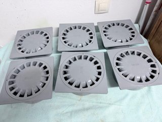 Sumideros sifónicos de plástico gris
