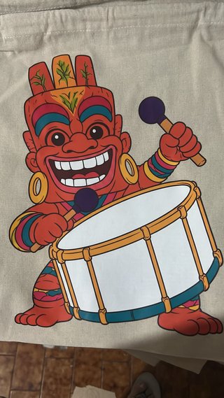 Bolsa de tela pintada a mano