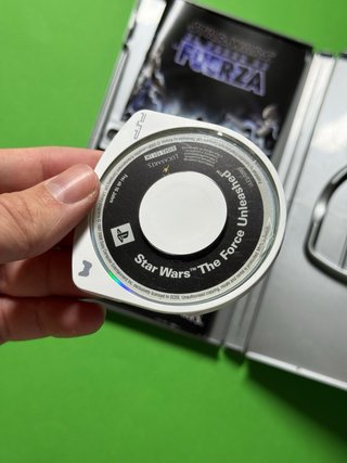 Star Wars: El Poder de la Fuerza PSP Platino
