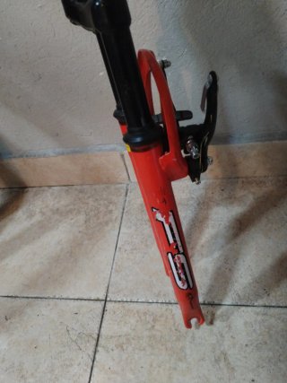 Horquilla SR Suntour 26