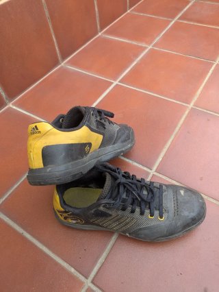 Zapatillas Adidas Five Ten Hellcat Talla 42