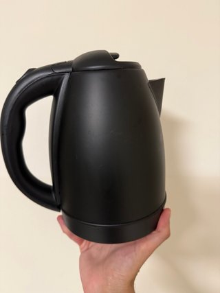 Hervidor eléctrico Kasanova negro – 1,8L