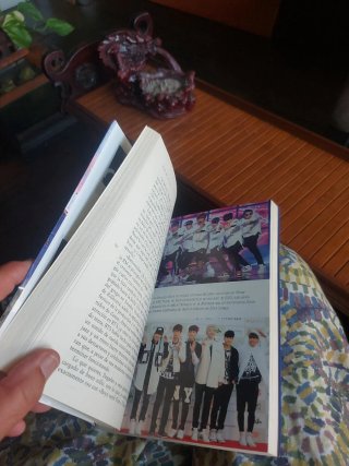 BTS - Álbum Persona CD + Photobook