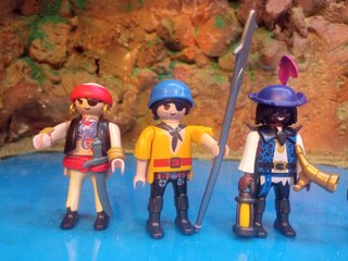 Lote de 7 Piratas Playmobil con Cofres