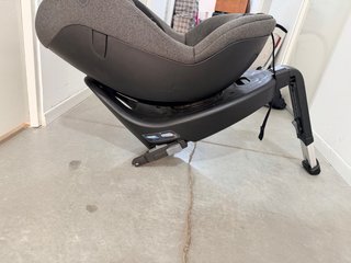 Silla de coche negra