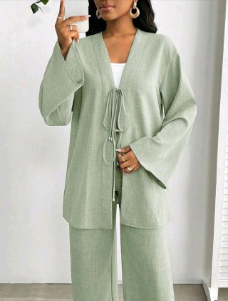 Conjunto verde menta kimono y pantalón
