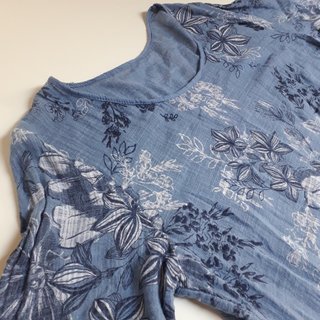 Mini abito azzurro con stampa a fiori in cotone XL