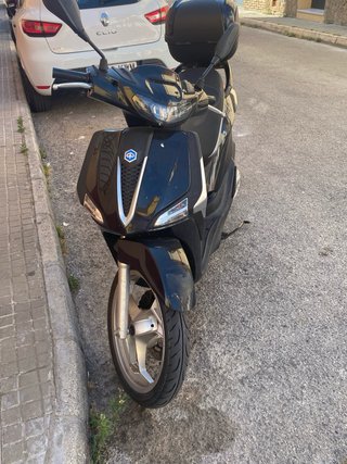 Piaggio Liberty 125cc Negra