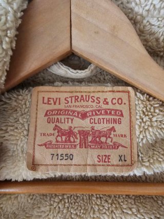 Cazadora Pana Levi's Beige Forro Sherpa
