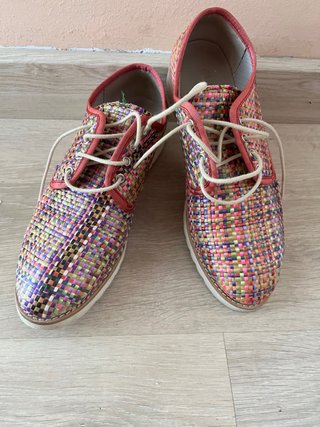 Zapatos planos tejidos multicolor
