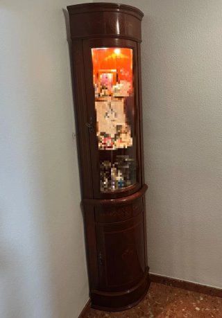 Recibidor de roble macizo con Esquinera a juego.