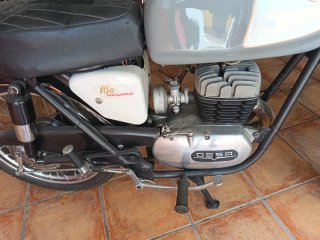 Ossa 160 Turismo Moto Clásica