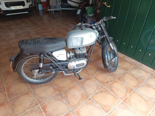 Ossa 160 Turismo Moto Clásica