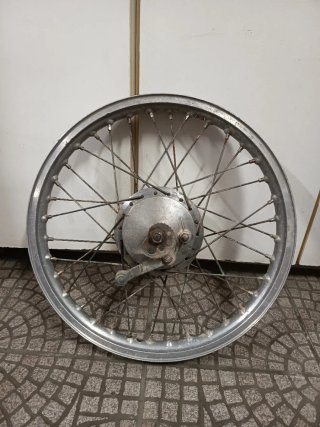 Rueda Trasera 18 Puch, Suzuki, Rieju, Derbi