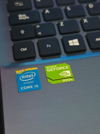 Portátil Acer Aspire E5-571G Negro/Gris