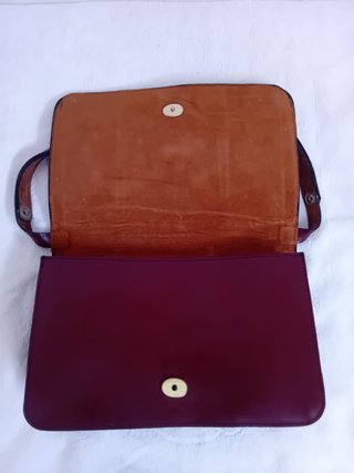 BOLSO BANDOLERA CUERO  BURDEOS