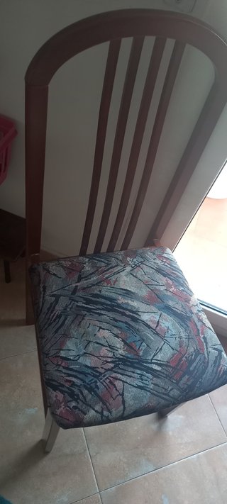Mesa de comedor con 6 sillas