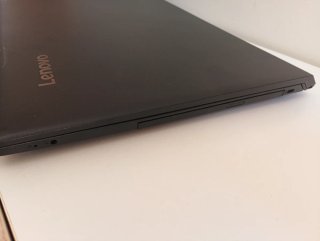 Lenovo V110 Portátil Negro
