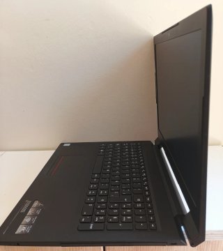 Lenovo V110 Portátil Negro