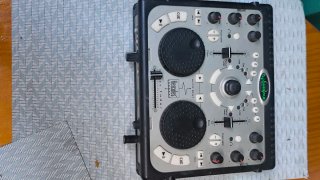 Consola DJ Hercules Negra/Gris