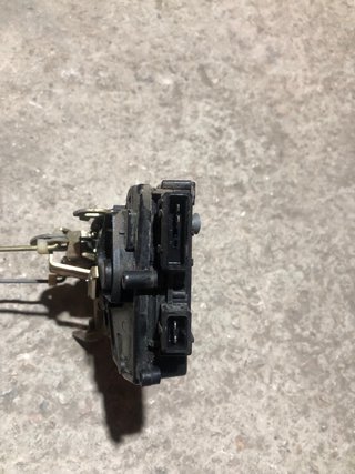 Cerradura completa trasera derecha xm