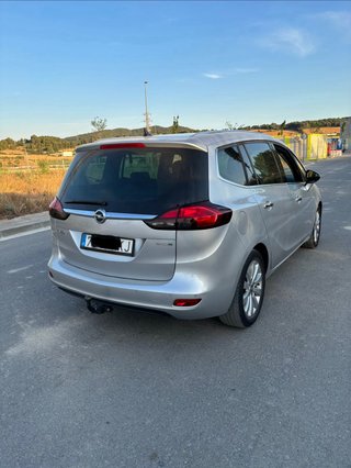 Opel Zafira Tourer 2012